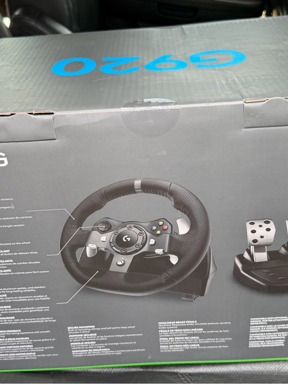 Logitech G920 Racing Wheel — Black and Silver Controls - Picture 4 of 4